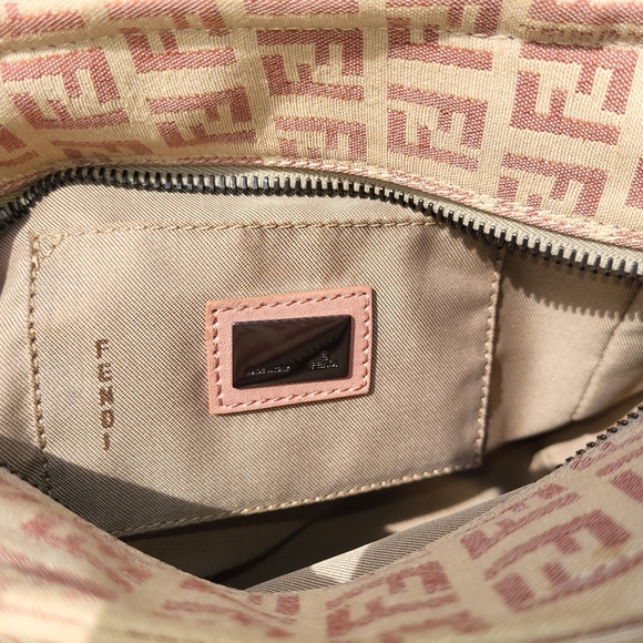 VINTAGE FENDI BAG - Picture 5 of 7